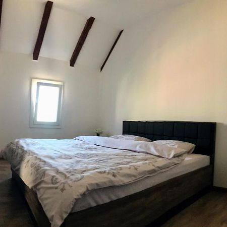 Guest House Markovic Lovcen Cetynia Zewnętrze zdjęcie
