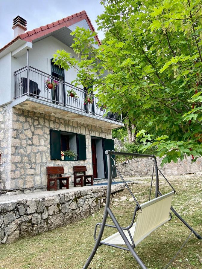 Guest House Markovic Lovcen Cetynia Zewnętrze zdjęcie