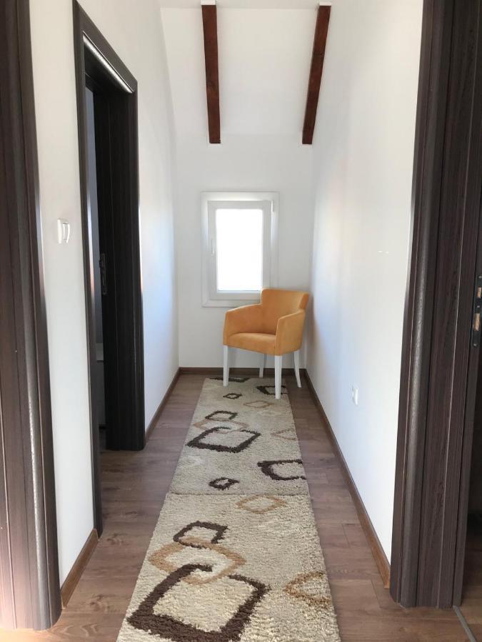 Guest House Markovic Lovcen Cetynia Zewnętrze zdjęcie