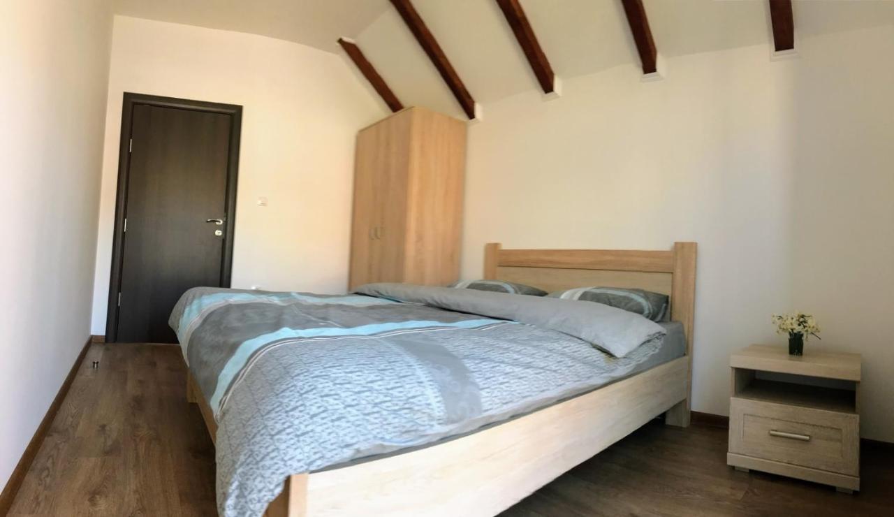 Guest House Markovic Lovcen Cetynia Zewnętrze zdjęcie
